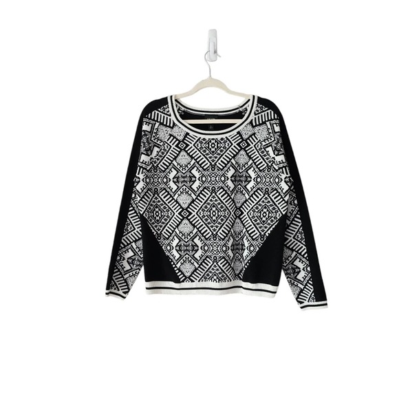 Nicole by Nicole Miller Sweaters - Nicole‎ By Nicole Miller Knit Printed Black White Pullover Sweater Size XL NWT